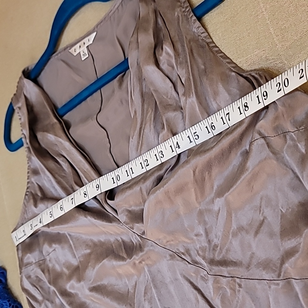 Cabi silk gray sleeveless blouse, L - Picture 8 of 9